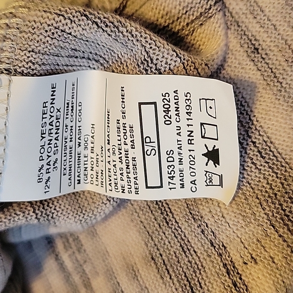 Real Appeal Cropped Top - Picture 6 of 6